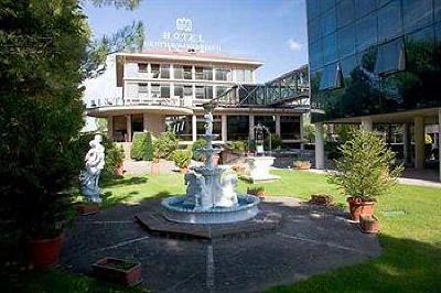 фото отеля Hotel Gentile Da Fabriano