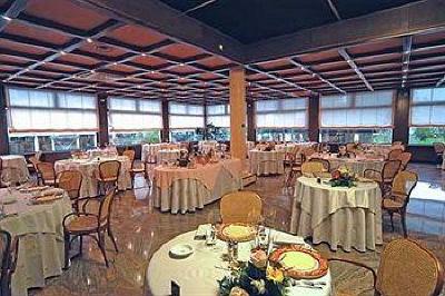 фото отеля Hotel Gentile Da Fabriano