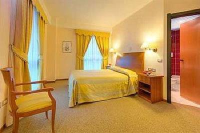 фото отеля Hotel Gentile Da Fabriano