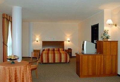 фото отеля Hotel Gentile Da Fabriano