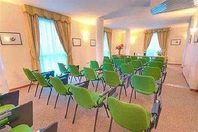 фото отеля Hotel Gentile Da Fabriano