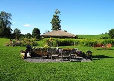 фото отеля The Meadowlark Inn Cooperstown