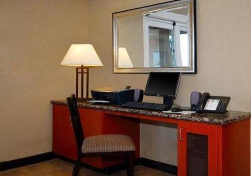 фото отеля Quality Inn & Suites Livermore