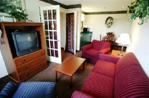 фото отеля Lady Luck Hotel and Suites