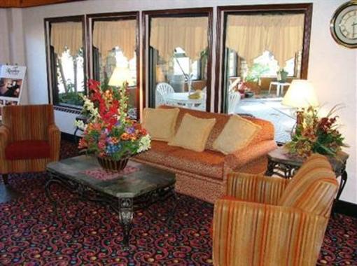 фото отеля Lady Luck Hotel and Suites