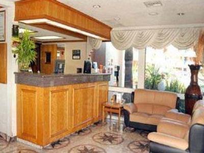 фото отеля Super 8 Pasadena LA Area