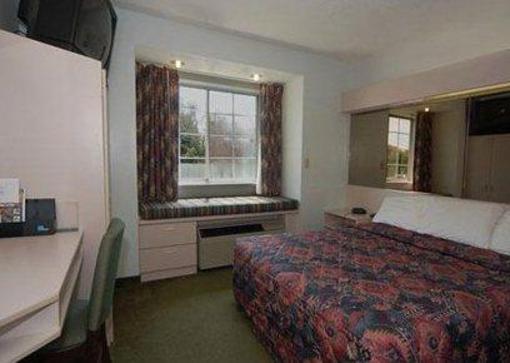 фото отеля Econo Lodge & Suites Lewisville