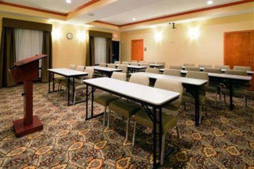 фото отеля Holiday Inn Express Hotel & Suites Fairfield-North