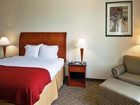 фото отеля Holiday Inn Express Hotel & Suites Fairfield-North