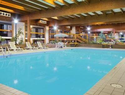фото отеля Ramada South Fredericksburg