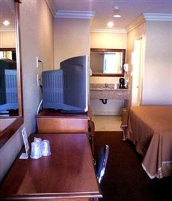 фото отеля Hyland Motel