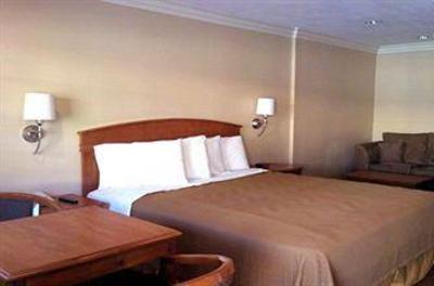 фото отеля Hyland Motel