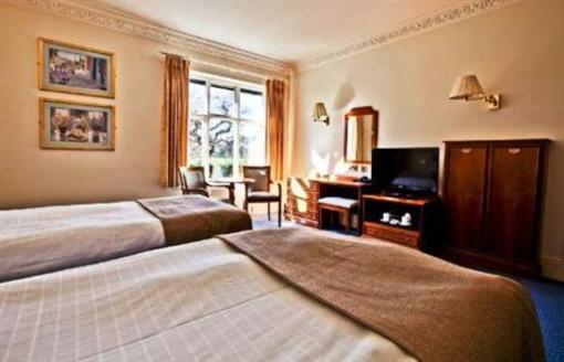 фото отеля Pontlands Park Hotel Chelmsford