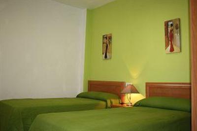 фото отеля Apartamentos turisticos Canos de Meca