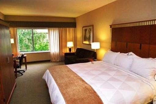 фото отеля Radisson Detroit-Bloomfield Hills