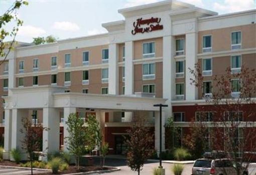 фото отеля Hampton Inn & Suites Poughkeepsie