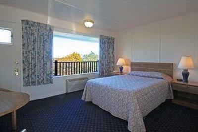фото отеля Wonder View Inn & Suites
