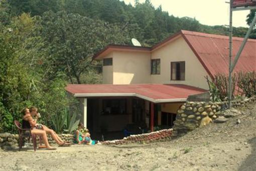 фото отеля Monteverde Backpackers