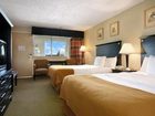 фото отеля Days Inn And Suites Airport Moline