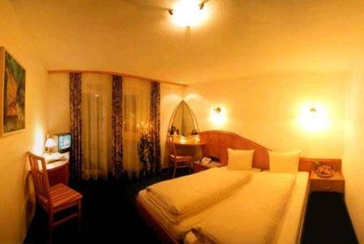 фото отеля Hotel Garni Neder Ischgl