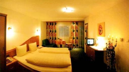 фото отеля Hotel Garni Neder Ischgl