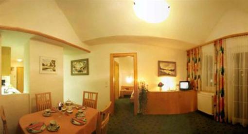 фото отеля Hotel Garni Neder Ischgl