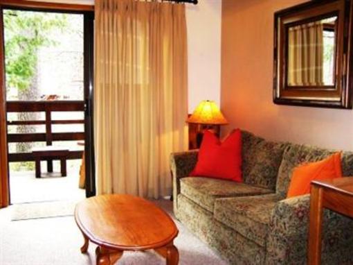 фото отеля Quiet Creek Inn Idyllwild