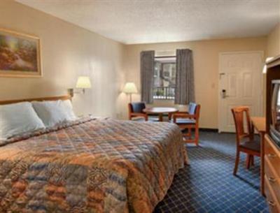 фото отеля Days Inn North Asheville