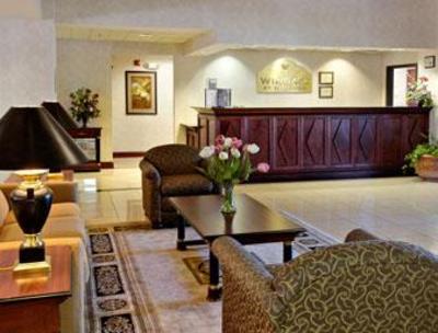 фото отеля Wingate by Wyndham - Tallahassee- FSU