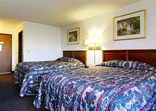 фото отеля Econo Lodge Beloit