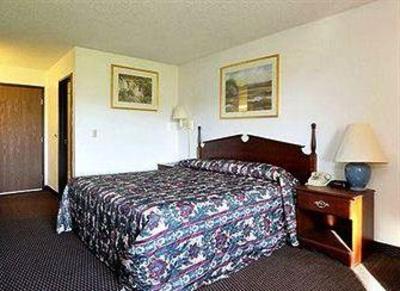 фото отеля Econo Lodge Beloit
