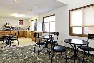 фото отеля Econo Lodge Beloit