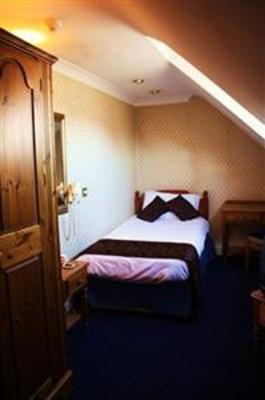 фото отеля Lynams Hotel Dublin