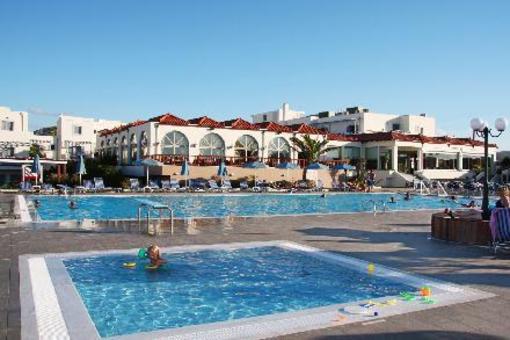 фото отеля Europa Beach Hotel