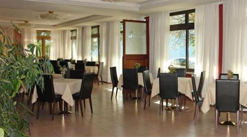 фото отеля Residence La Rotonda Gardola di Tignale
