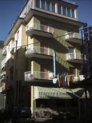 фото отеля Hotel Savoia Finale Ligure