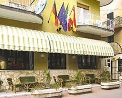 фото отеля Hotel Savoia Finale Ligure