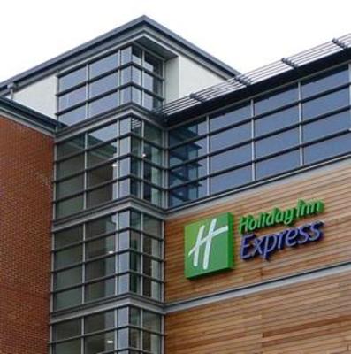 фото отеля Holiday Inn Express Harlow
