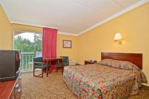 фото отеля Americas Best Value Inn Bloomington