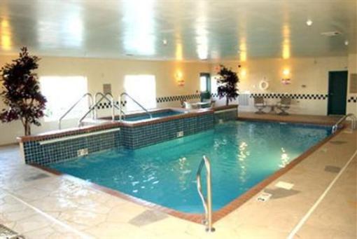 фото отеля Country Inn & Suites Topeka-West
