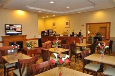 фото отеля Country Inn & Suites Topeka-West