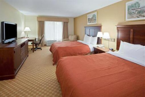 фото отеля Country Inn & Suites Topeka-West