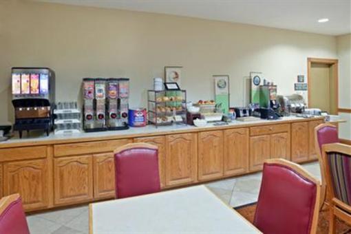 фото отеля Country Inn & Suites Topeka-West