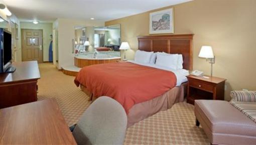 фото отеля Country Inn & Suites Topeka-West