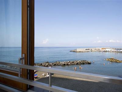 фото отеля Hotel Giosue a Mare