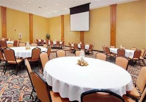 фото отеля Mainstay Suites Pigeon Forge