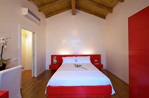 фото отеля Ai Garibaldini Bed & Breakfast Mantua