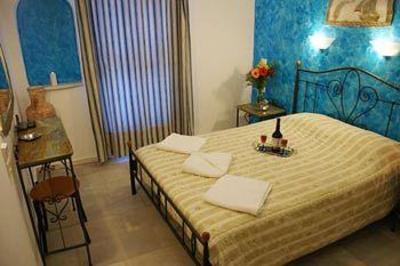 фото отеля Oniro Studios Apartment Naxos