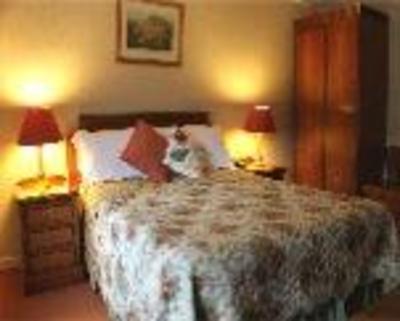фото отеля Parva Farmhouse Riverside Guesthouse Chepstow