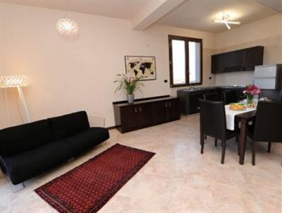фото отеля Myres Hotel Residence